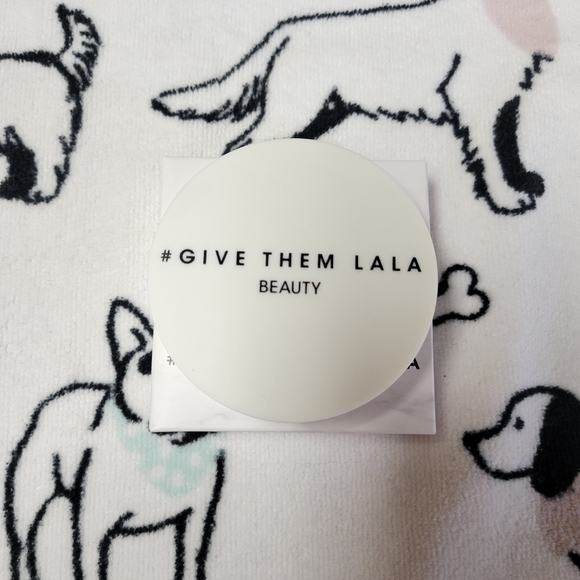 NIB Give Them Lala Beauty Bronzer - Bora Bora - Picture 4 of 9